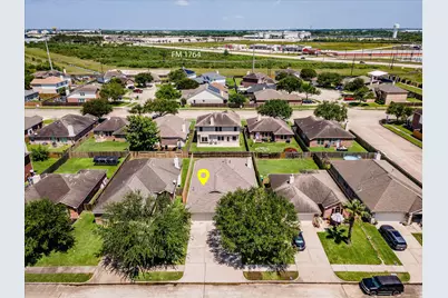 104 Laurel Meadow Court, La Marque, TX 77568 - Photo 31