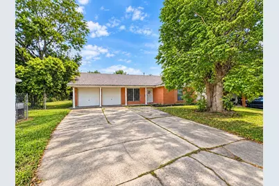 10807 Safeguard Street, Houston, TX 77047 - Photo 3