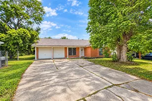 10807 Safeguard St, Houston, TX 77047 - Photo 3