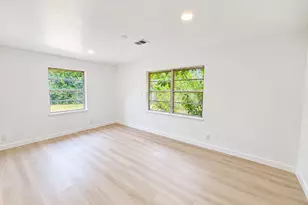 10807 Safeguard St, Houston, TX 77047 - Photo 11
