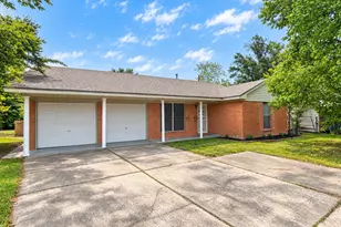 10807 Safeguard St, Houston, TX 77047 - Photo 1