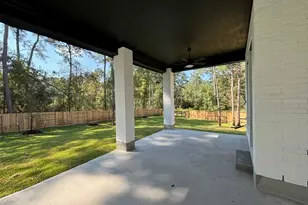 333 Magnolia Bloom Ct, Willis, TX 77318 - Photo 29