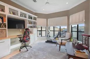 2221 Welch St, Houston, TX 77019 - Photo 11