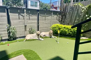 1436 W 24th St, Houston, TX 77008 - Photo 5