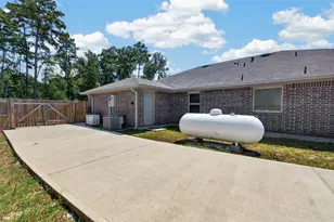 815 Republic Rd, New Caney, TX 77357 - Photo 43