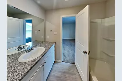 10618 Varmus Drive, Converse, TX 78109 - Photo 9