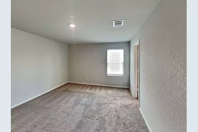 10618 Varmus Drive, Converse, TX 78109 - Photo 5