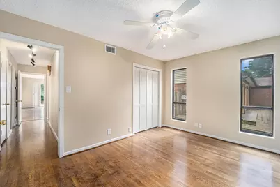 9650 Val Verde Street, Houston, TX 77063 - Photo 21