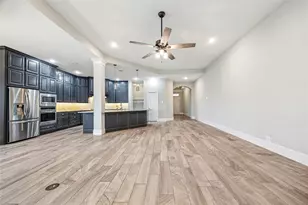 5121 Allen Cay Dr, Texas City, TX 77590 - Photo 9