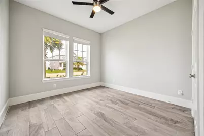 5121 Allen Cay Drive, Texas City, TX 77590 - Photo 23