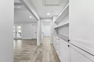 11907 Renwick Dr, Houston, TX 77035 - Photo 11