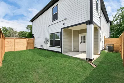 8406 Parnell Street #A/B, Houston, TX 77051 - Photo 41