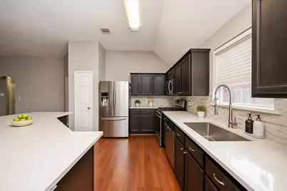 3907 Tigris Ridge Drive, Katy, TX 77449 - Photo 5