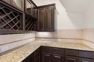 11210 Spoke Hollow Creek Ln, Cypress, TX 77433 - Photo 9