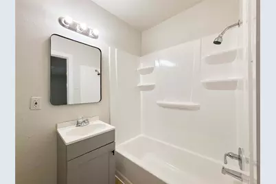 705 Texas Avenue #A, Pasadena, TX 77506 - Photo 9
