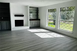 16246 Los Altos Dr, Houston, TX 77083 - Photo 17