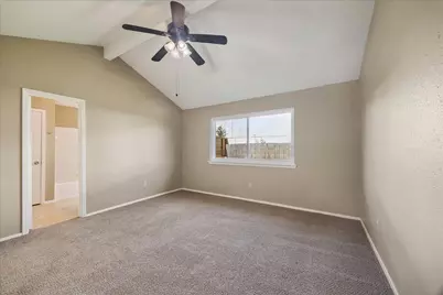 16819 Quail Crest Court, Houston, TX 77489 - Photo 9