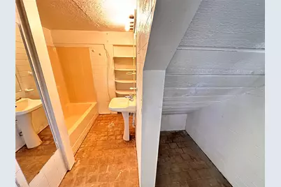 3211 Keller Street, Bacliff, TX 77518 - Photo 13