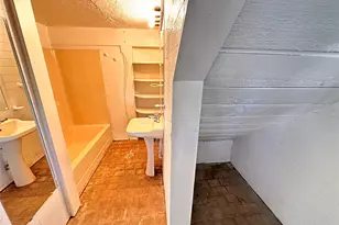 3211 Keller St, Bacliff, TX 77518 - Photo 13