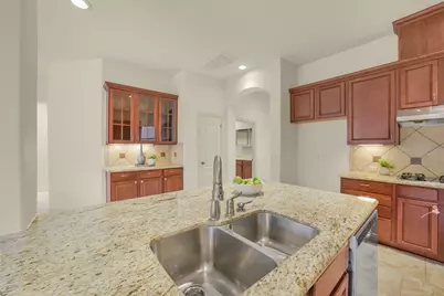 82 Cherry Hills Drive, Jersey Village, TX 77064 - Photo 17