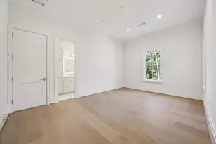 11607 Shady Grove Ln, Houston, TX 77024 - Photo 37