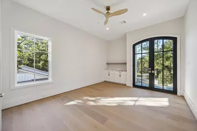 11607 Shady Grove Lane, Houston, TX 77024 - Photo 33