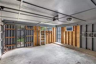 8327 Silvan Wind Ln, Houston, TX 77040 - Photo 23