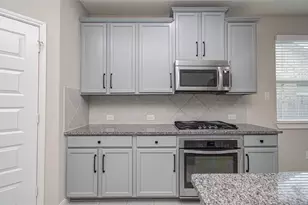 22207 Warm Terrace Ln, Spring, TX 77389 - Photo 15