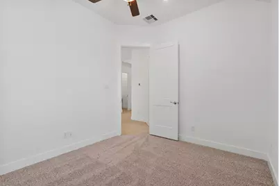 12016 Barkley Oak, Texas City, TX 77590 - Photo 9