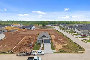 12016 Barkley Oak, Texas City, TX 77590 - Photo 5