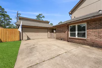 4704 Gulfway Drive, Baytown, TX 77521 - Photo 41