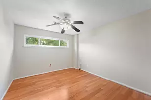 4704 Gulfway Dr, Baytown, TX 77521 - Photo 13