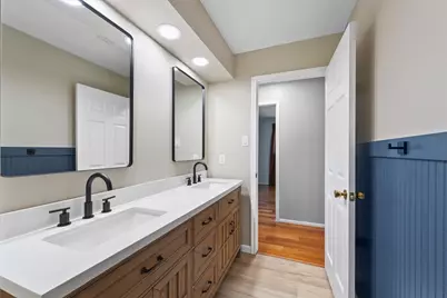 4704 Gulfway Drive, Baytown, TX 77521 - Photo 11