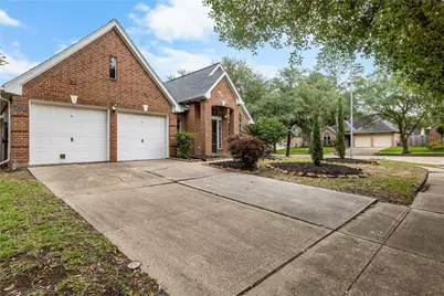 14023 Grand Heights Court, Houston, TX 77062 - Photo 47