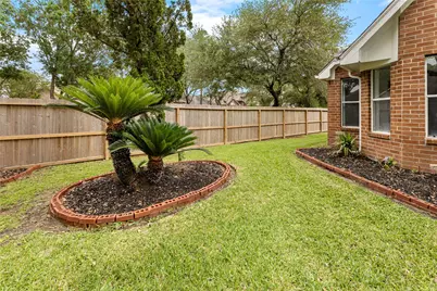 14023 Grand Heights Court, Houston, TX 77062 - Photo 5