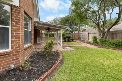 14023 Grand Heights Court, Houston, TX 77062 - Photo 45