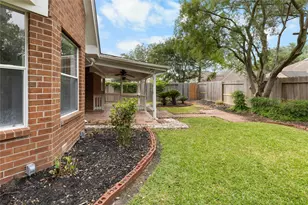 14023 Grand Heights Ct, Houston, TX 77062 - Photo 45