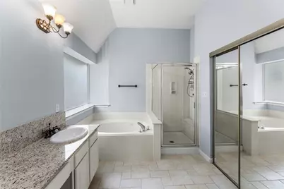 14023 Grand Heights Court, Houston, TX 77062 - Photo 35