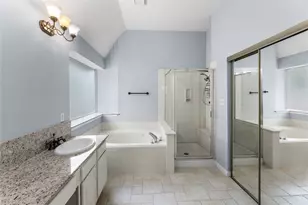 14023 Grand Heights Ct, Houston, TX 77062 - Photo 35