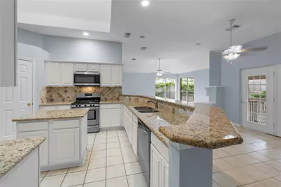 14023 Grand Heights Court, Houston, TX 77062 - Photo 3