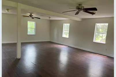 329 Buffalo Trail, Lake Jackson, TX 77566 - Photo 15