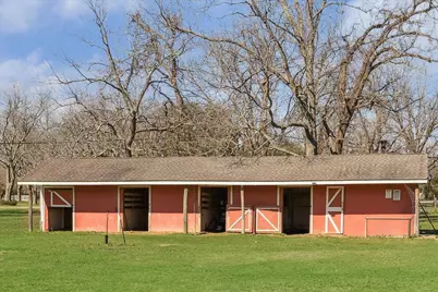 1203 Half Moon Drive, Wharton, TX 77488 - Photo 35