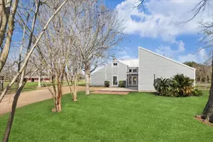 1203 Half Moon Dr, Wharton, TX 77488 - Photo 1