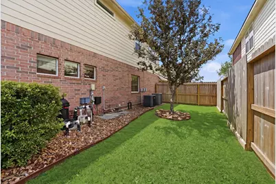 2514 Brittany Lakes Drive, League City, TX 77573 - Photo 27
