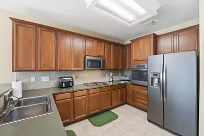 2514 Brittany Lakes Drive, League City, TX 77573 - Photo 7
