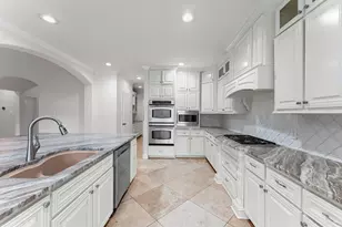 15514 Stable Park Dr, Cypress, TX 77429 - Photo 17