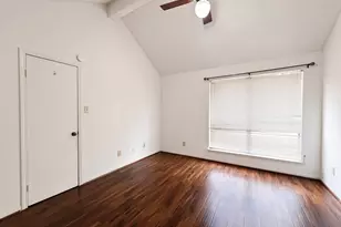 8359 Sands Point Dr, Houston, TX 77036 - Photo 9