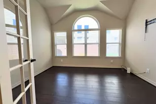 179 Hearthshire Cir, The Woodlands, TX 77354 - Photo 5