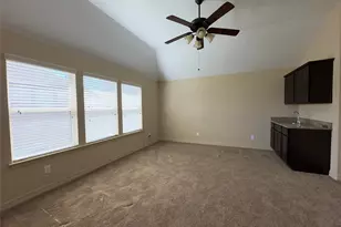 179 Hearthshire Cir, The Woodlands, TX 77354 - Photo 35