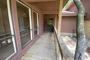 24600 Darkwood Ct, Huntsville, TX 77320 - Photo 7